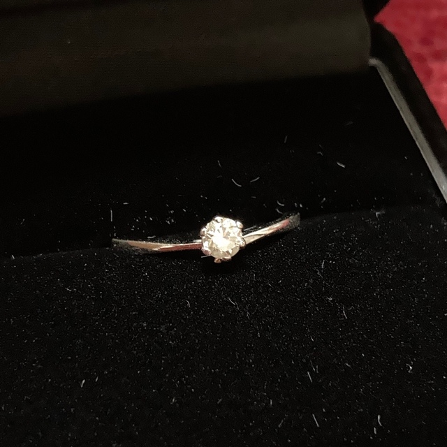 0.1ct 一粒ダイヤモンドリング レディースのアクセサリー(リング(指輪))の商品写真