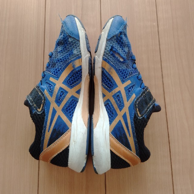 asics(アシックス)の★スニーカー★男の子　20  靴　運動靴　asics キッズ/ベビー/マタニティのキッズ靴/シューズ(15cm~)(スニーカー)の商品写真