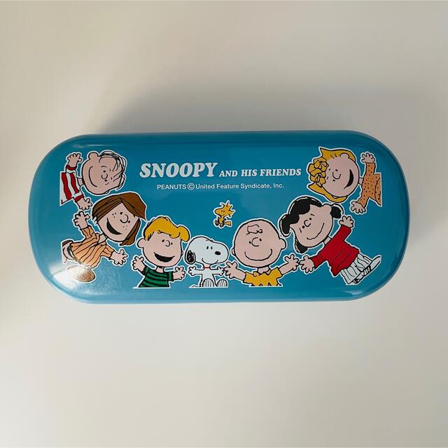 SNOOPY(スヌーピー)のスヌーピー　メガネケース　ブルー　ピンク レディースのファッション小物(サングラス/メガネ)の商品写真