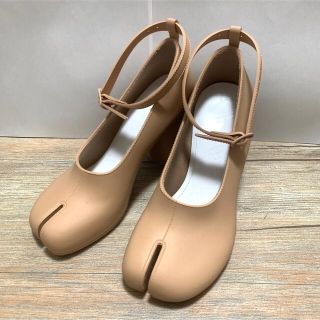 マルタンマルジェラ(Maison Martin Margiela)の美品 マルジェラ Tabi メリージェーンパンプス 裏張り済(ハイヒール/パンプス)