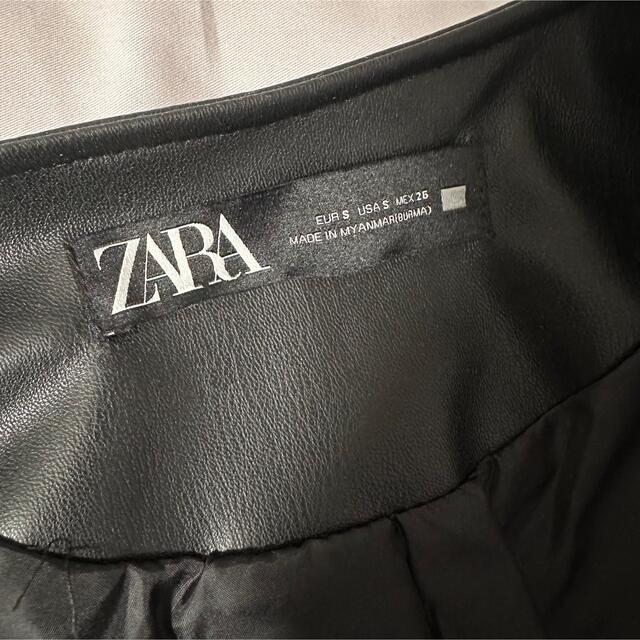 ZARA(ザラ)のZARA ライダース　レザージャケット レディースのジャケット/アウター(ライダースジャケット)の商品写真