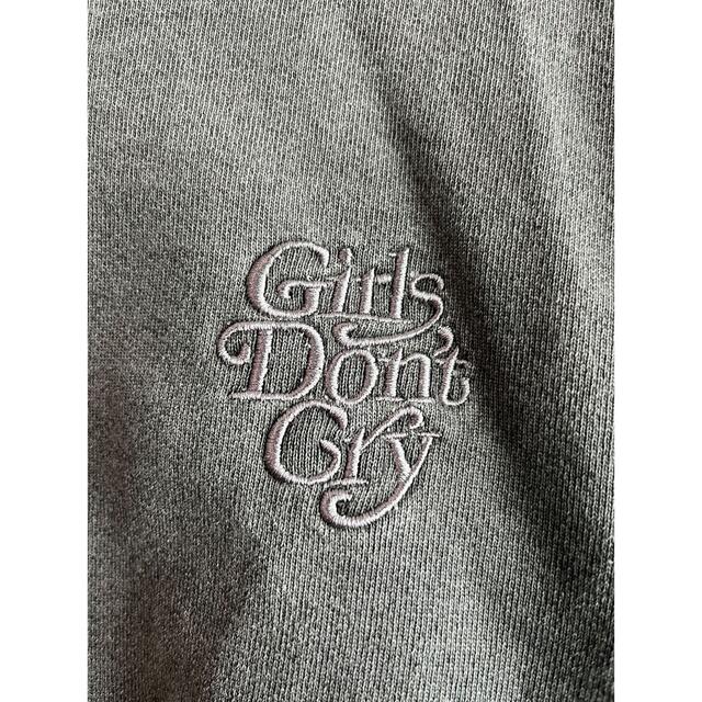 GDC(ジーディーシー)のgirls don't cry crewneck sweatshirt Mサイズ メンズのトップス(スウェット)の商品写真