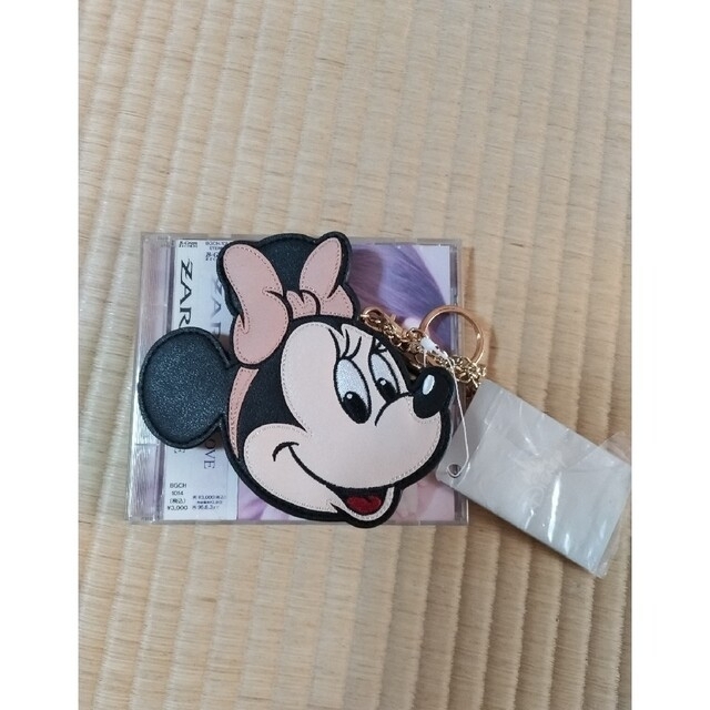 Disney(ディズニー)のミニーマウス　フェイスコインケース レディースのファッション小物(コインケース)の商品写真