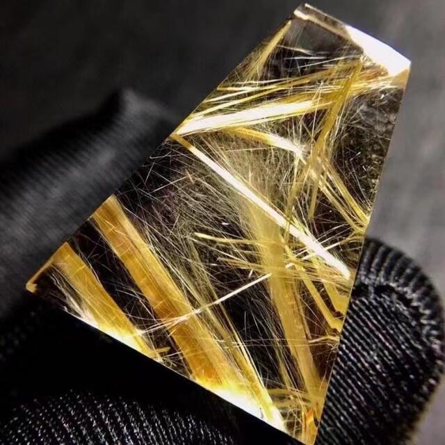 ⭐︎【天然】タイチンクオーツ ルース 7.6g-