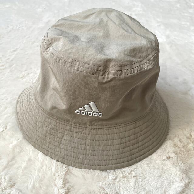 adidas(アディダス)のadidas バケットハット レディースの帽子(ハット)の商品写真