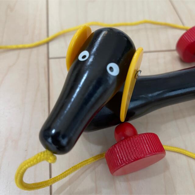 BRIO(ブリオ)のBRIO ( ブリオ ) プルトイ ダッチー [ 犬のおもちゃ ]  1歳~  キッズ/ベビー/マタニティのおもちゃ(知育玩具)の商品写真