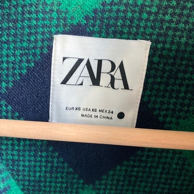 ZARA(ザラ)のザラ　シャツジャケット レディースのジャケット/アウター(ブルゾン)の商品写真