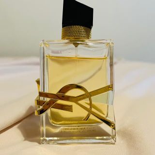 イヴサンローランボーテ(Yves Saint Laurent Beaute)の♥️イブサンローラン♥️(香水(女性用))