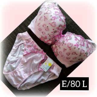 e80-15c【E/80 L】ブラジャー/ショーツ　上下セット【新品タグ付き】(ブラ&ショーツセット)