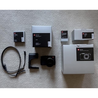 LEICA - Leica Q2 全アクセサリー完備