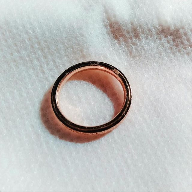 7号 US4号 シンプル 艶消し 指輪 ピンクゴールド 18K チタン レディースのアクセサリー(リング(指輪))の商品写真