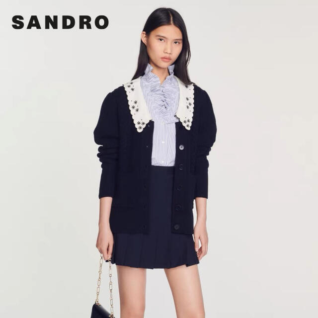 ❤️Sandro22 新作新品　紺色ニットカーディガン　オシャレ　上品