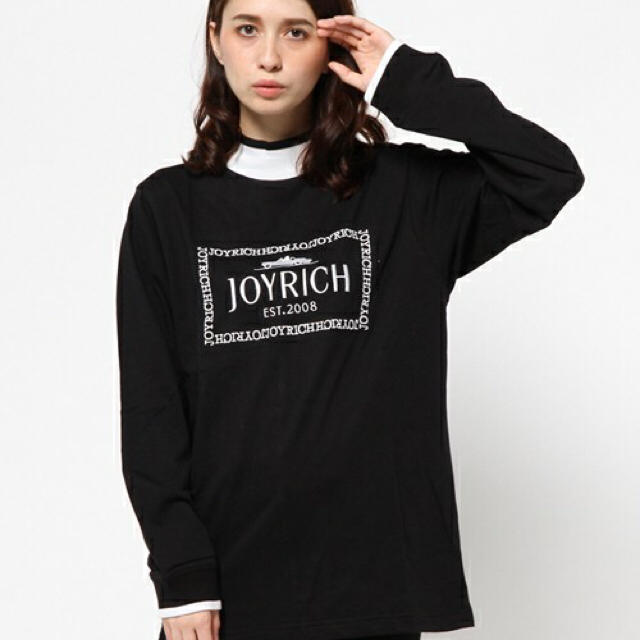 JOY RICH   Highneck sweat