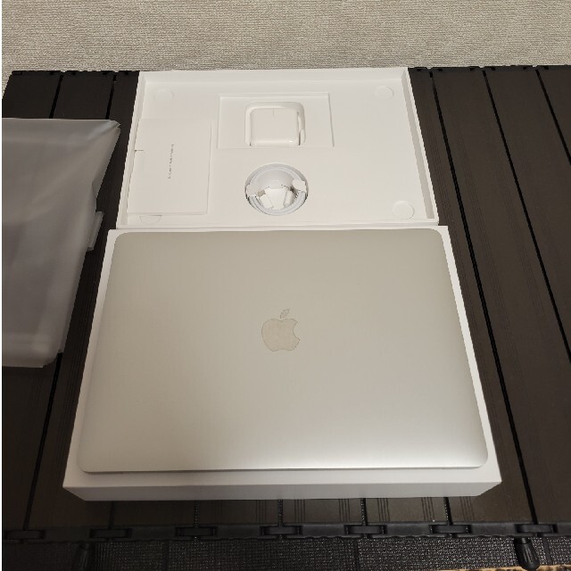 Apple - 13.3インチ　macbook air m1  13.3インチ