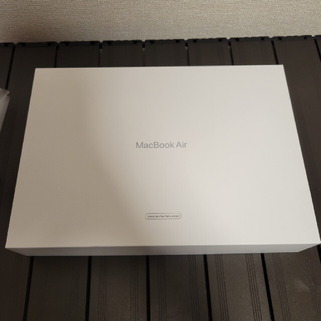 Apple(アップル)の13.3インチ　macbook air m1  13.3インチ スマホ/家電/カメラのPC/タブレット(ノートPC)の商品写真