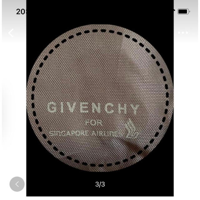 GIVENCHY(ジバンシィ)のポーチ レディースのファッション小物(ポーチ)の商品写真