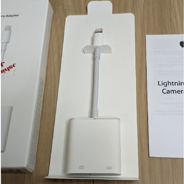 Apple(アップル)のApple  Lightning-USB 3カメラアダプタ スマホ/家電/カメラのスマホアクセサリー(その他)の商品写真