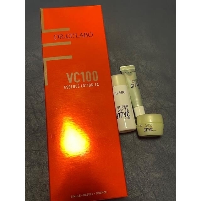 Dr.Ci Labo(ドクターシーラボ)の新品　ドクターシーラボ  VC100 化粧水　美白377 コスメ/美容のスキンケア/基礎化粧品(化粧水/ローション)の商品写真