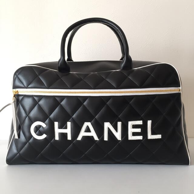 新品 CHANEL ヴィンテージ バッグ マトラッセ ルイヴィトン モスキーノ