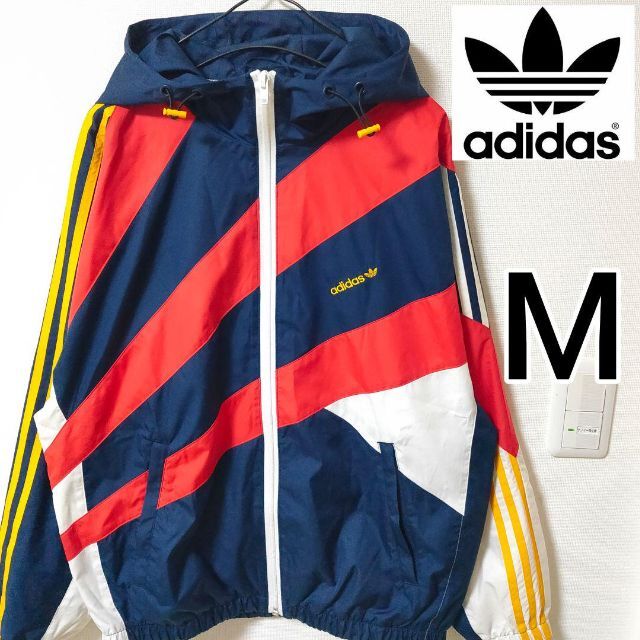 adidas 中綿入りナイロンジャケット ロゴプリント ブラックカラー メンズS