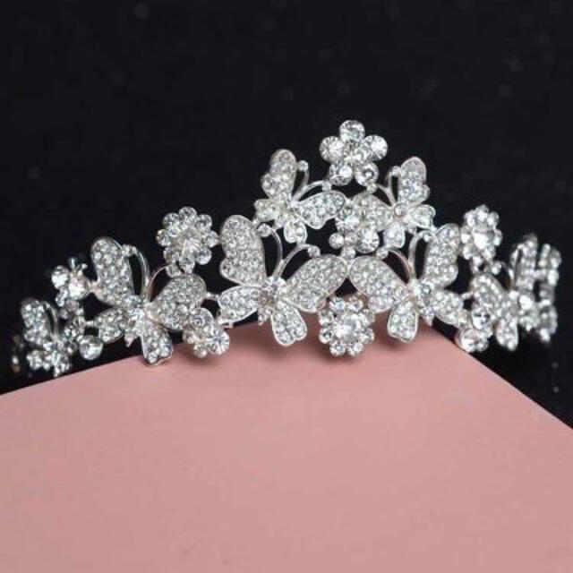 ティアラ ヘッドドレス 王冠 クリスタル 結婚式 ウェディング ジュエリー レディースのヘアアクセサリー(その他)の商品写真