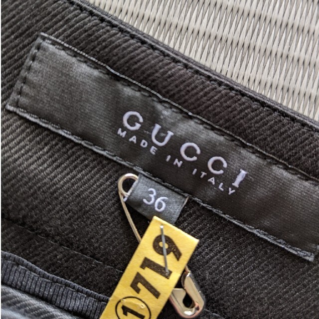 Gucci(グッチ)のGUCCI パンツ イタリア製 グッチ 確実正規 スラックス スリムパンツ レディースのパンツ(カジュアルパンツ)の商品写真