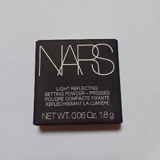 NARS - ライトリフレクティングセッティングパウダー プレスト N  5894 1.8g