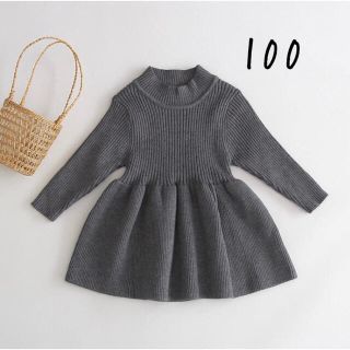 キッズ　ニットワンピース　100(ワンピース)