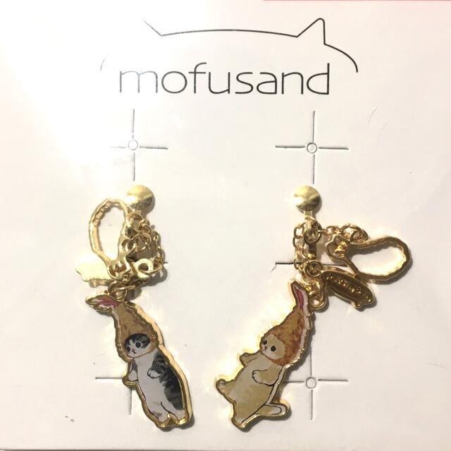 mofusand   サメにゃん　イヤリング　シルバー　シルバー