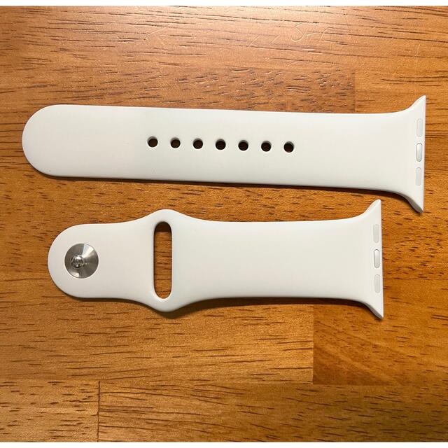 Apple Watch(アップルウォッチ)のApple Watch 純正スポーツバンド ホワイト 44mm メンズの時計(ラバーベルト)の商品写真