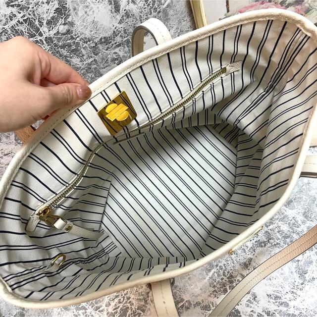 アンプラント シタディンPM ショルダー&トートバッグ 白-