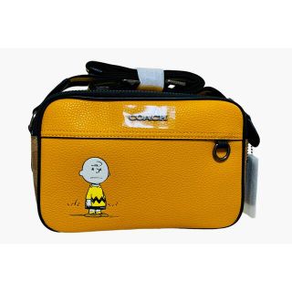 コーチ(COACH)のCOACH(Peanuts)グラハムクロスボディウィズチャーリーブラウン(ショルダーバッグ)