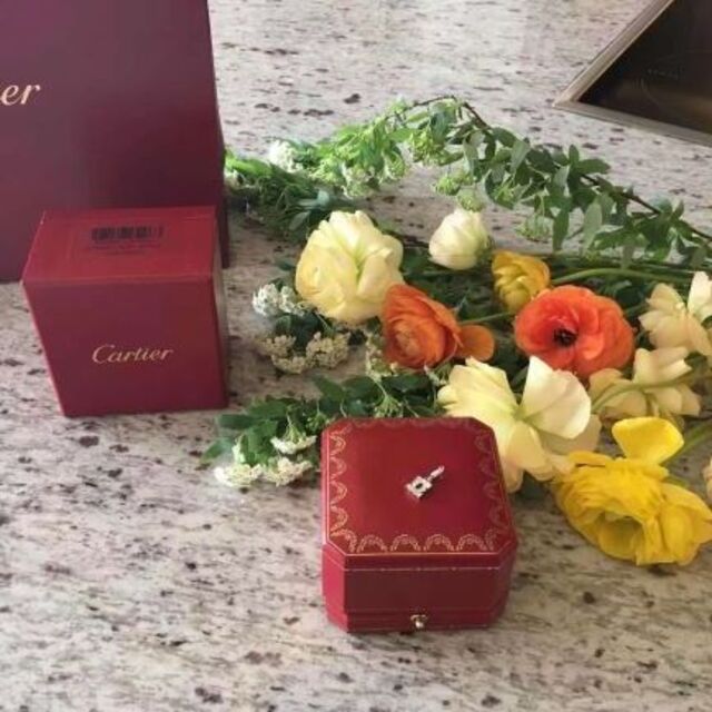 Cartier(カルティエ)の★正規品★Cartier★２Cベビーチャーム&リング#8.0★７５０WG レディースのアクセサリー(リング(指輪))の商品写真