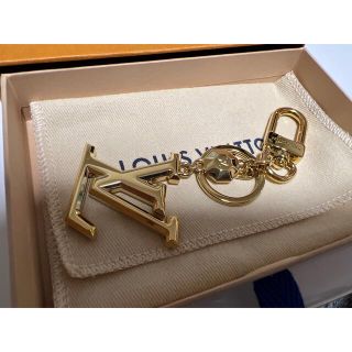 ルイヴィトン(LOUIS VUITTON)のルイヴィトン バッグチャーム ポルトクレLVファセット M65216(キーホルダー)