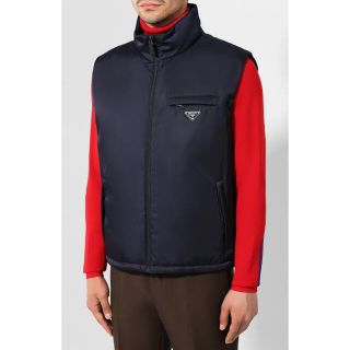 プラダ ダウンベスト(メンズ)の通販 68点 | PRADAのメンズを買うならラクマ プラダ ダウンベスト(メンズ)の通販 68点 | PRADAのメンズを買うならラクマ