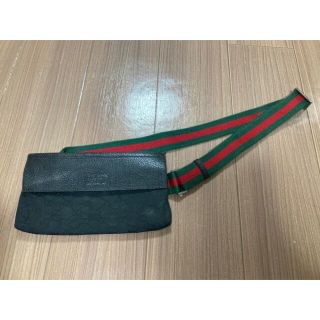 グッチ(Gucci)のグッチ　ショルダーバック(ショルダーバッグ)