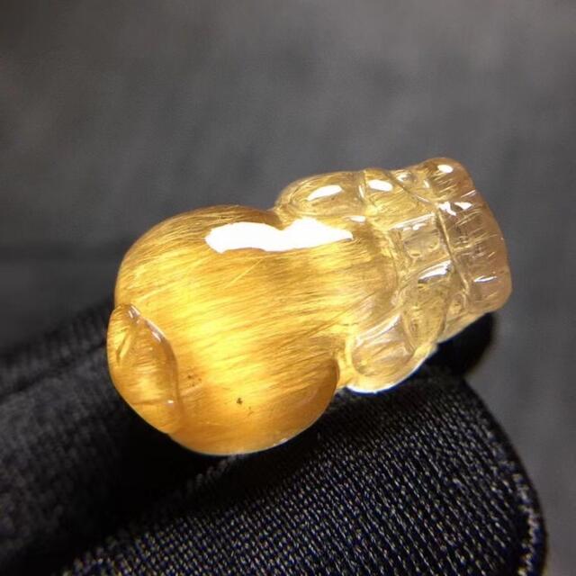 天然ゴールドルチルクオーツ ルース 貔貅 4.2g-