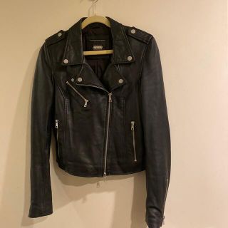 ザラ(ZARA)のZARA ラムレザーライダースジャケット(ライダースジャケット)