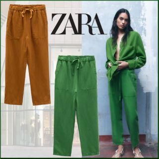 ザラ(ZARA)の【ZARA】グリーン ストレートパンツ(カジュアルパンツ)