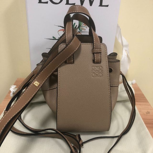 ✨LOEWE ハンモック✨