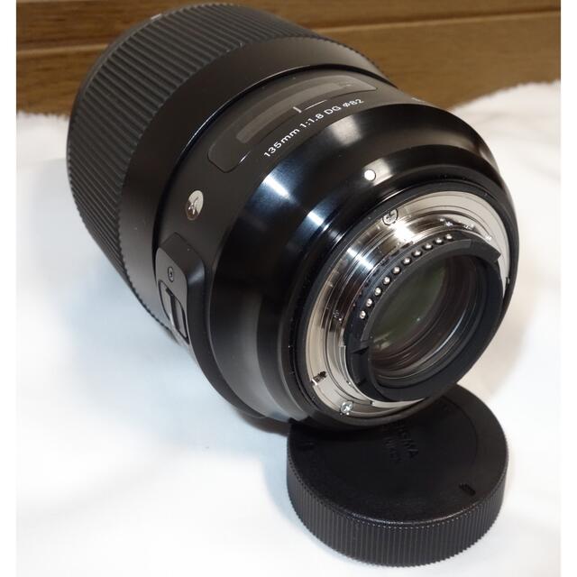 SIGMA(シグマ)の【良品】SIGMA 135mm F1.8 DG HSM ニコン用 スマホ/家電/カメラのカメラ(レンズ(単焦点))の商品写真