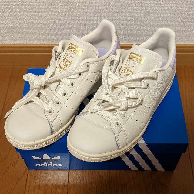 adidas originals スタンスミス　23センチ