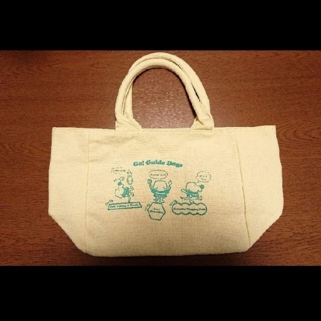 GO GUIDE DOGS ガイドドッグ おさんぽミニトート レディースのバッグ(トートバッグ)の商品写真