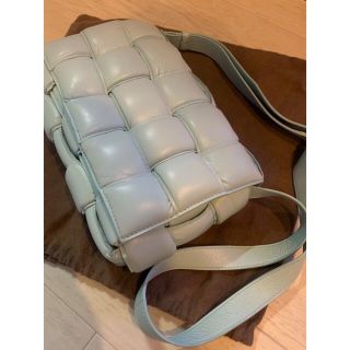 ボッテガヴェネタ(BOTTEGA VENETA)の★cheppo様専用★大幅値下げ！BOTTEGA VENETA パデッドカセット(ショルダーバッグ)