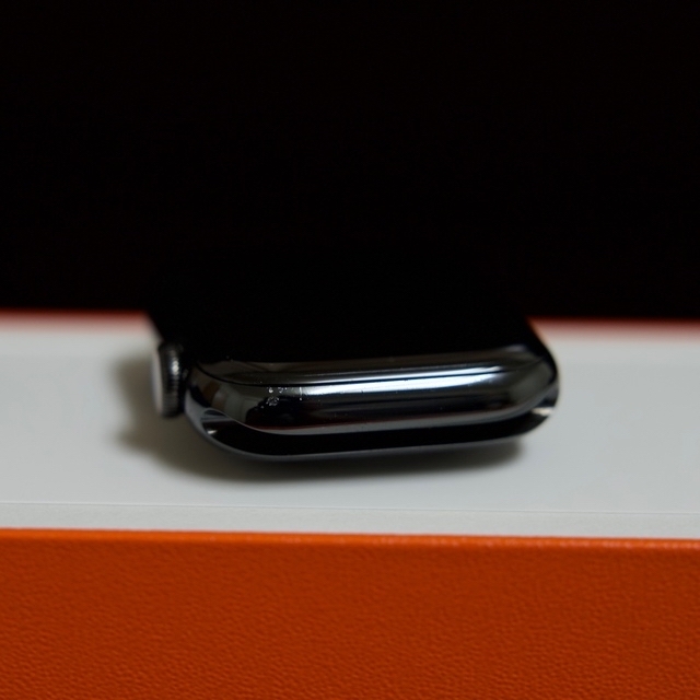 Hermes(エルメス)のHERMES Apple Watch 6 44mm SpaceBlack メンズの時計(腕時計(デジタル))の商品写真