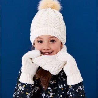 プチバトー(PETIT BATEAU)の新品未使用 プチバトー 3/4ans アラン編みニットキャップ 白 ホワイト(帽子)