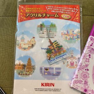 新品　キリン　ディズニー　アクリルチャーム　(キャラクターグッズ)