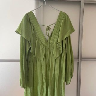 ダブルクローゼット(w closet)の【Wcloset】リボンフリルチュニック (その他)