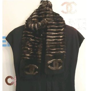 CHANEL⭐ファーマフラー