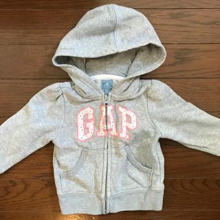 ベビーギャップ(babyGAP)のbaby gap サイズ80 パーカー フード 女の子 上着(トレーナー)